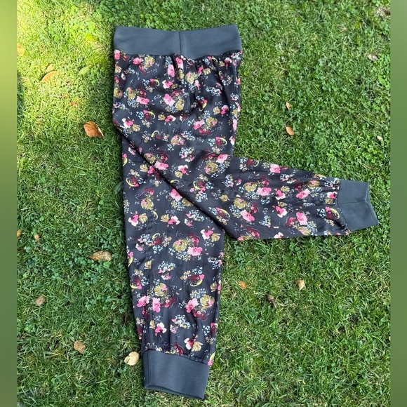 Cinq à Sept "Giles" chic floral joggers - size L - Picture 5 of 5